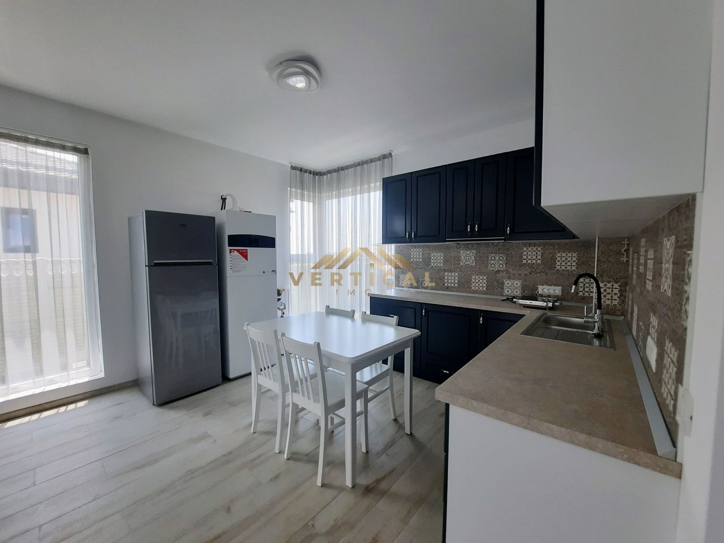 Casa parter de inchiriat cu 3 camere - comuna Berceni - Poză 14