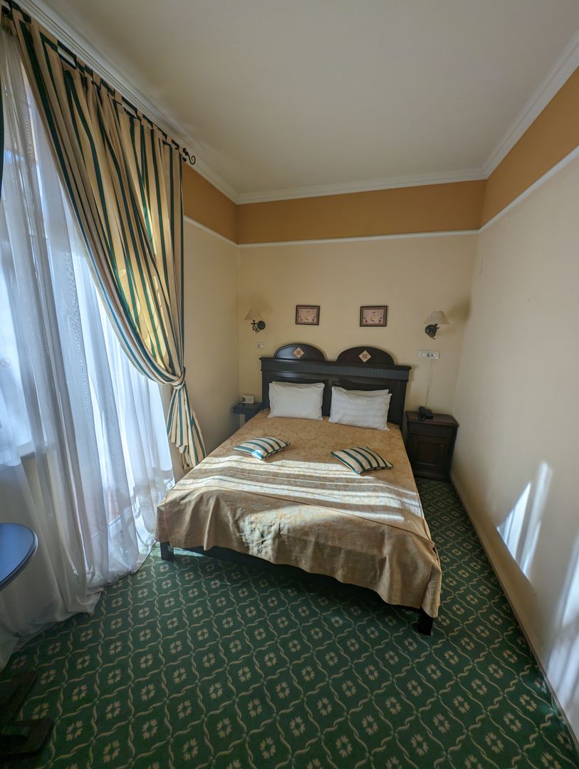 Imobil comercial P+2E+M - 28 Camere - Poză 17