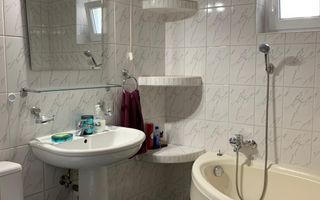 De Inchiriat Apartament  3 camere Unirii - Camera de Comert sect.4 - Poză 9