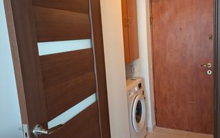 Garsoniera vis a vis de Athenee Palace nou renovata si mobilata - Poză 5