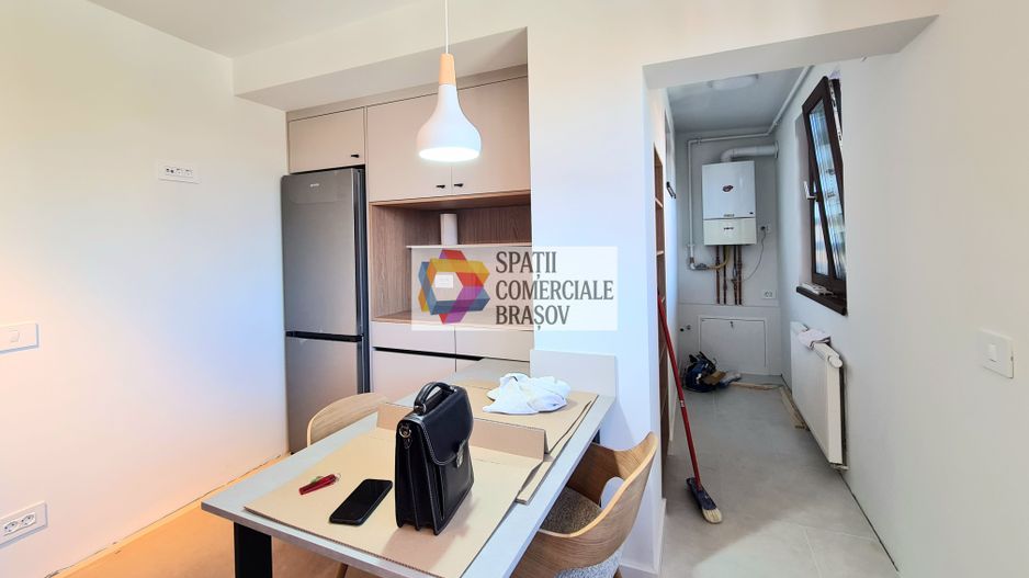 Garsoniera renovată de închiriat, Brasov, zona Centrul Civic,  43 mp. - Poză 7