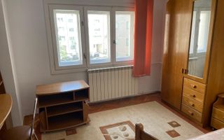 Apartament Str. Traian // Centrul Civic - Poză 3