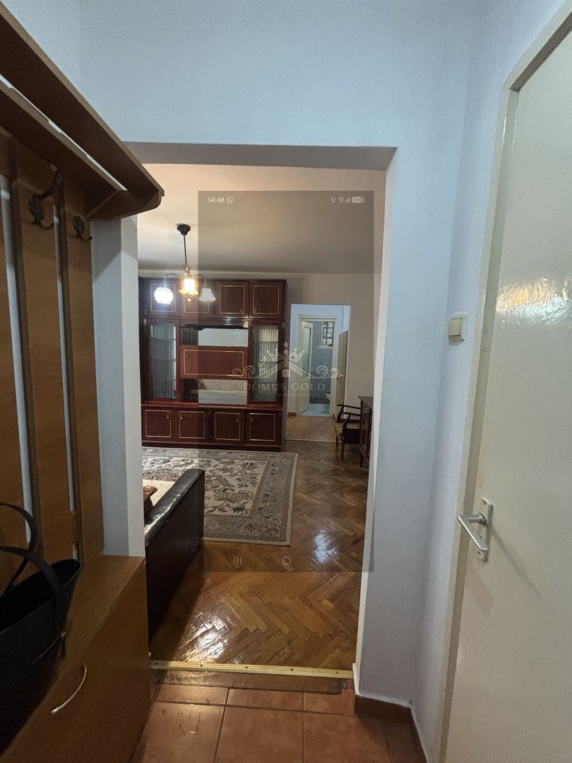 Apartament semidecomandat cu dormitor și living | Grigorescu – Strada - Poză 1