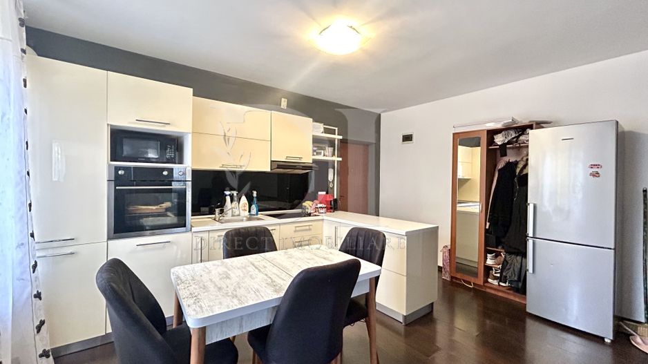 Apartament  de vanzare / Zona Tineretului / Floresti - Poză 1