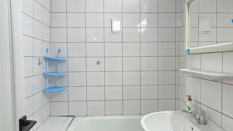 Apartament cu 2 camere, etaj 2, mobilat și utilat, VASLUI zona GARĂ; - Poză 7