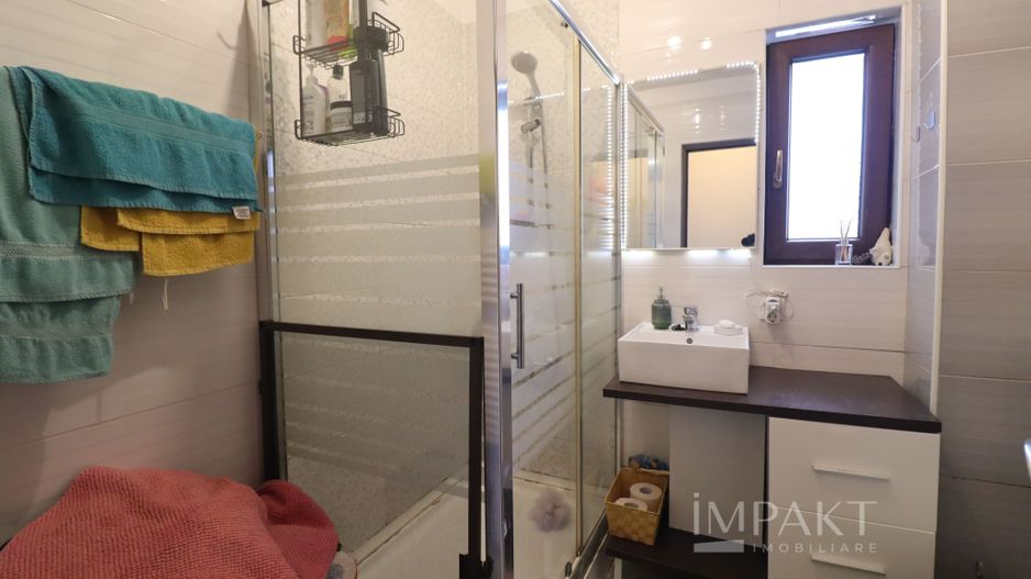 Apartament cu 3 camere, situat in zona Muzeul Apei Floresti! - Poză 8