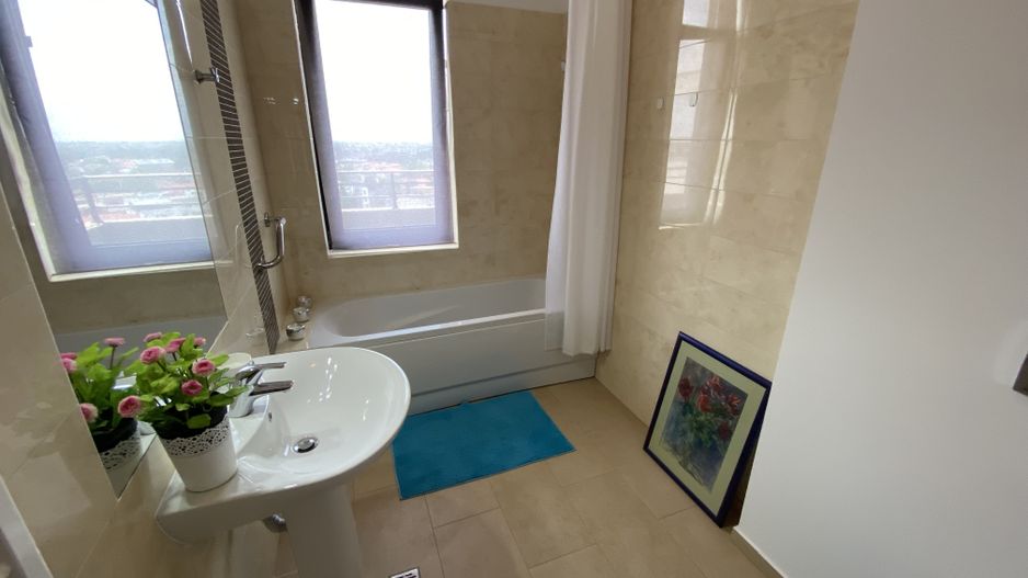 Penthouse 5 camere 250 mp lângă Ambasada SUA , zona Băneasa București - Poză 19