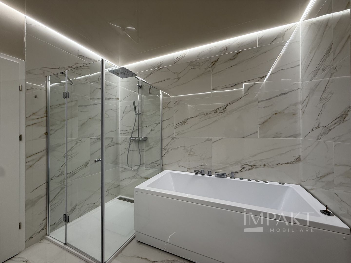 Cvadruplex  4 camere cu garaj in cartierul Buna Ziua ! - Poză 15