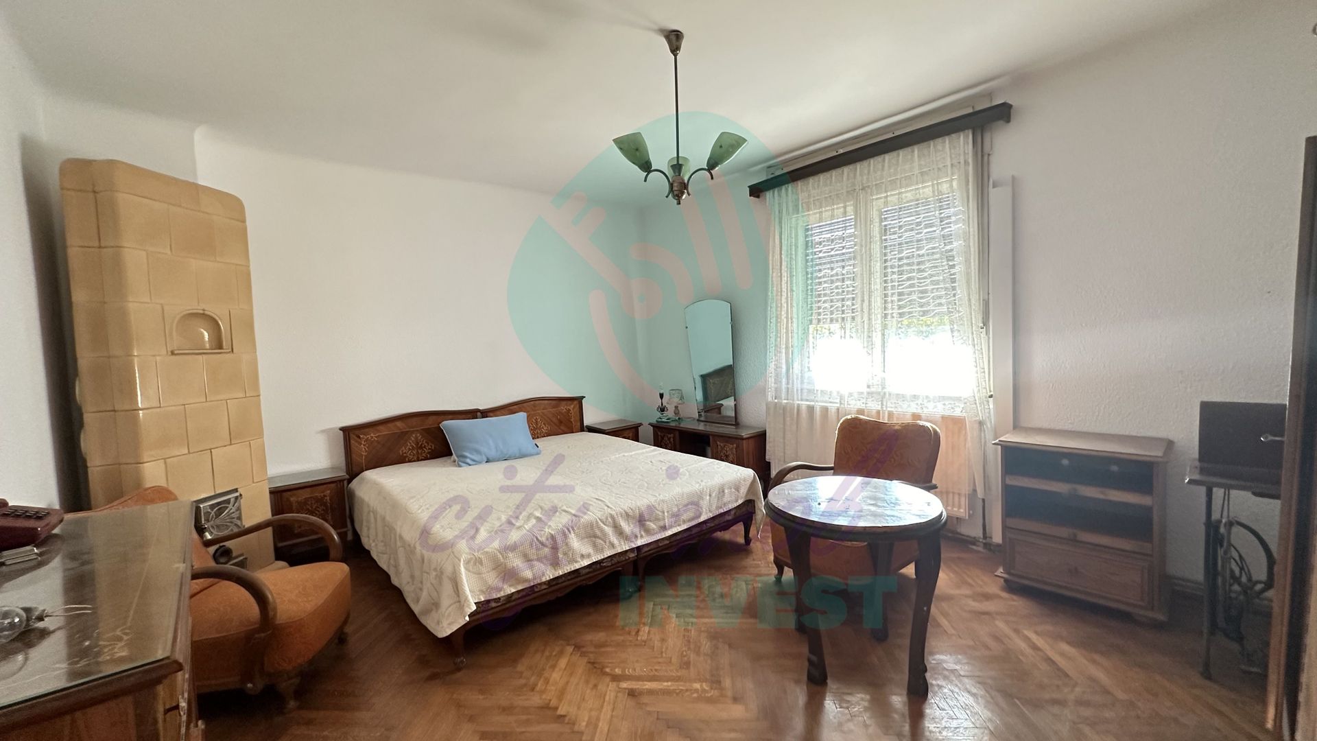Vila boema in VATRA LUMINOASA - Poză 6