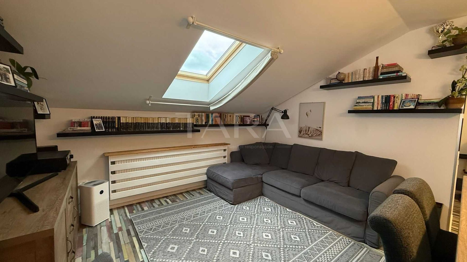 Apartament cu 2 camere și 2 terase, în zona Edgar Quinet. - Poză 4