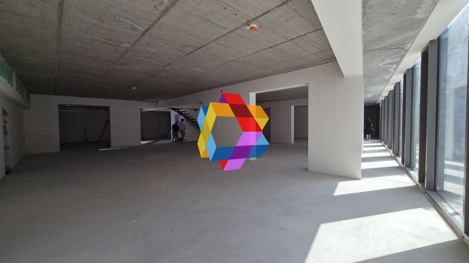 Spatiu ultramodern  nou - 595 mp - Poză 3