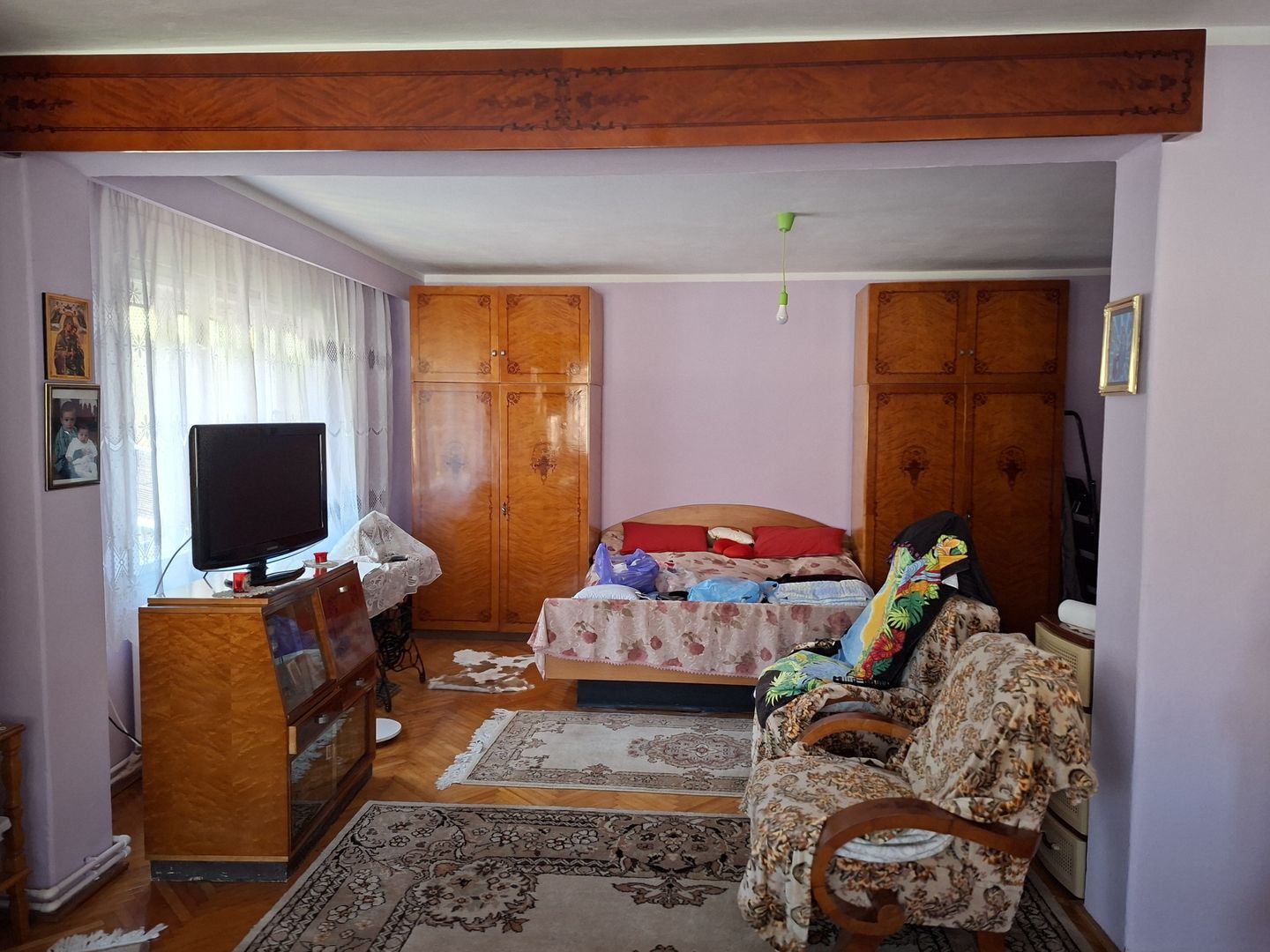 BRASADAS vinde casa individuala cu 7 camere in CENTRU. - Poză 1