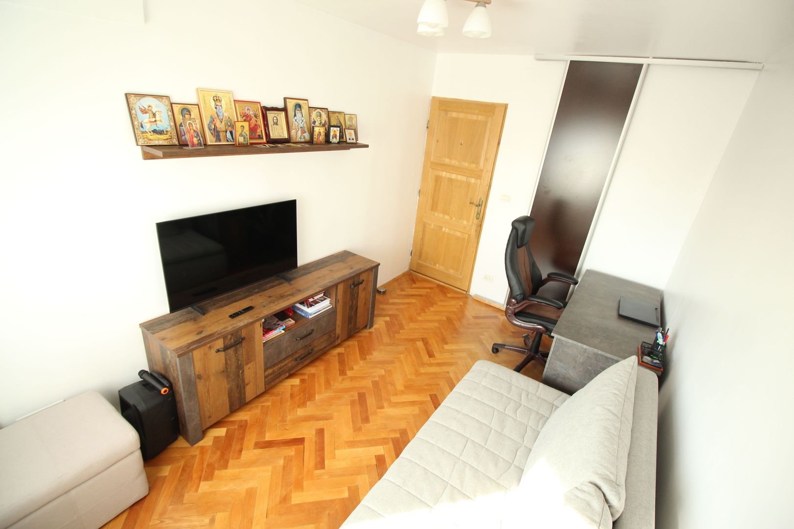 APARTAMENT 3 camere- 92mp SU - Poză 8