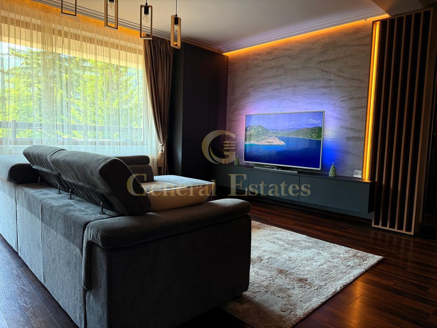 Apartament 3 camere cu terasa | Predeal - Poză 1