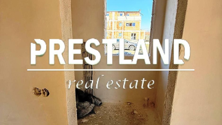 Casă pretabilă pentru 2 familii cu teren 434 mp. - Poză 10