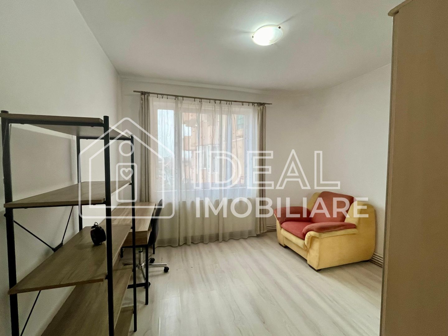 Apartament 3 camere de închiriat - zona Terezian - Poză 5