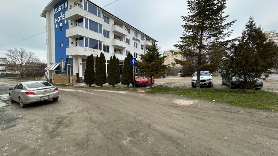 Hotel Austin D+P+3E de inchiriat - ideal birouri/clinica/scoala soferi - Poză 2