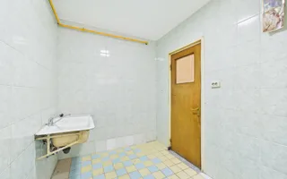 Apartament cu 3 camere de vânzare în zona Giurgiului - Poză 12