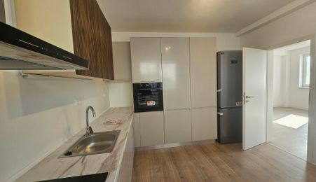 Casa de inchiriat, 4 camere, 2 bai, Sibiu Calea Cisnadiei