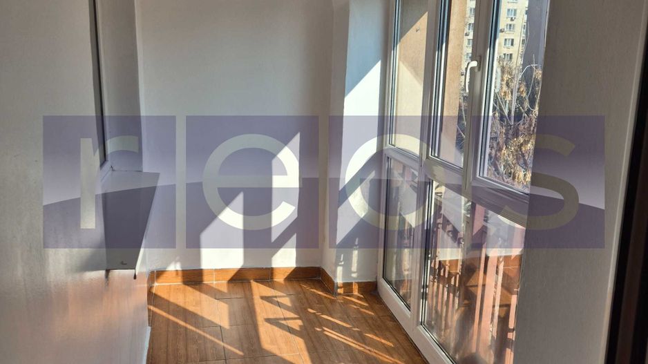 DE VANZARE APARTAMENT  4 CAMERE SPATIOASE  LUJERULUI  - METROU - Poză 8