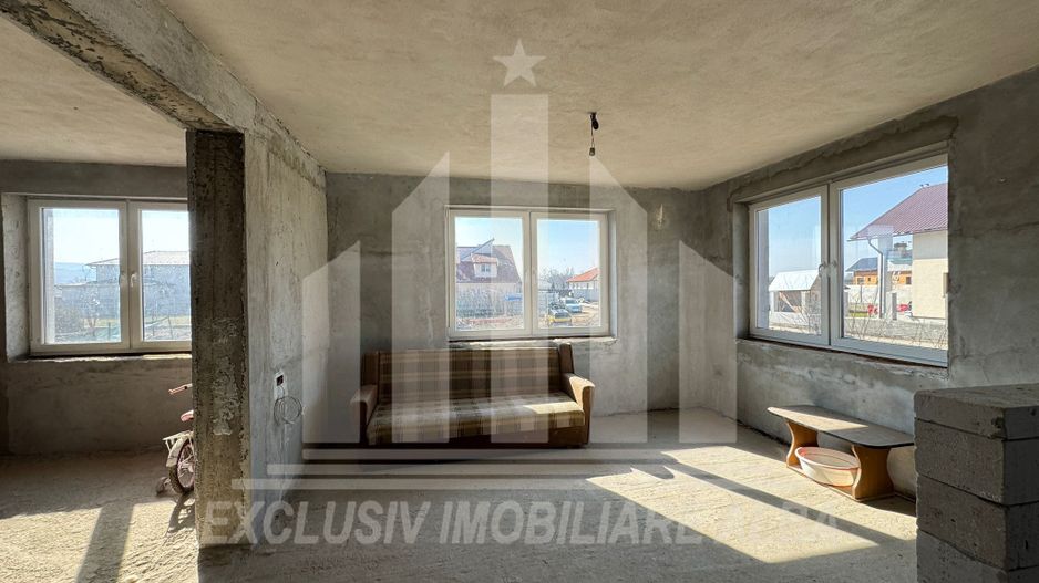 Casa individuala | Semifinisata | 230 mp | 480 mp teren | Partos - Poză 3