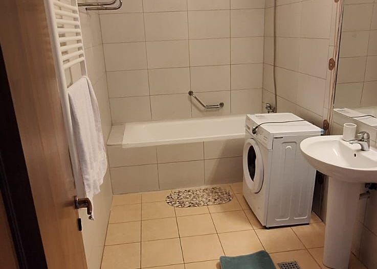 Vanzare 2 Camere Confort Residence (Hotel Rin) Vedere Panoramica cu Centrala - Poză 8