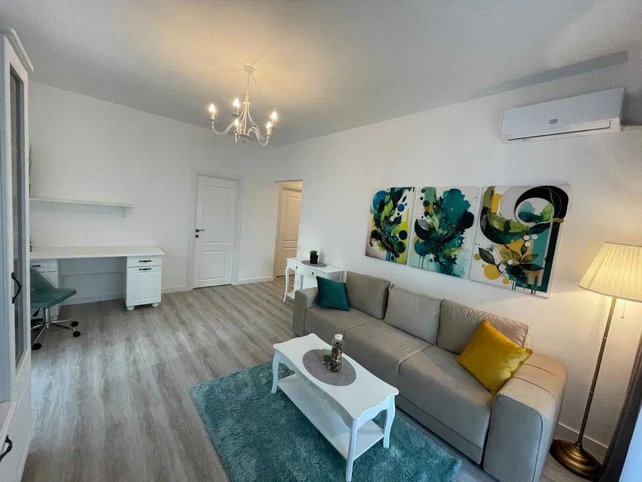 APARTAMENT DE LUX EXIGENT PLAZA MOBILAT & UTILAT CENTRALA PROPRIE - Poză 2