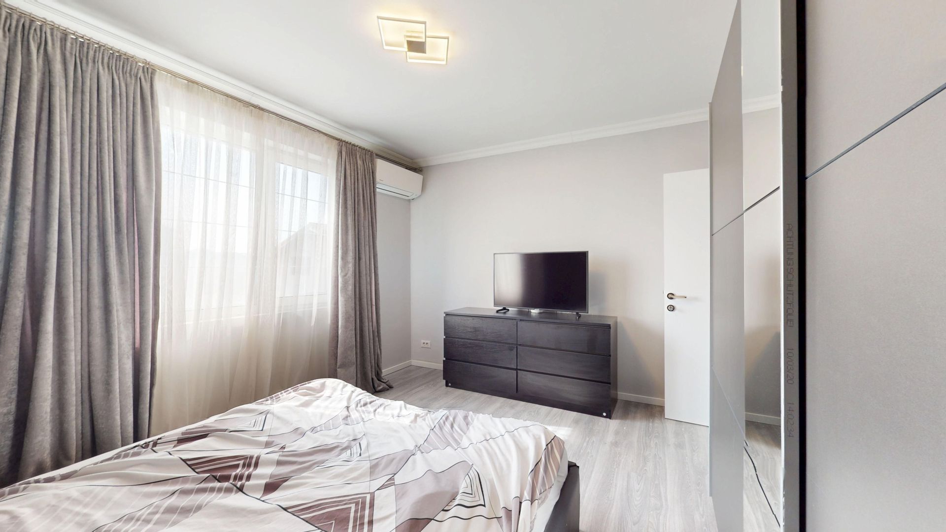 DOBROESTI - Ciresului | Vila tip Duplex - Curte + Parcari - Poză 23