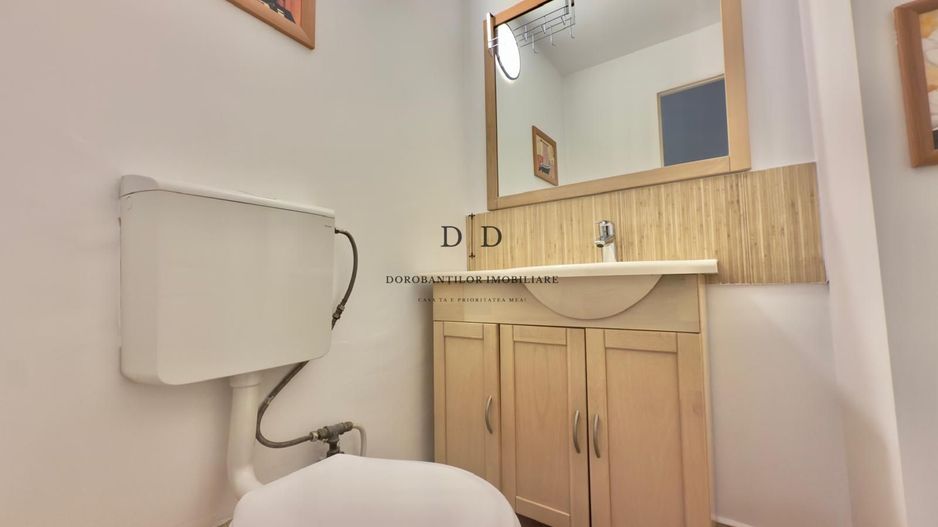 Închiriere apartament 3 camere – Calea Dorobanților-Parcare exterioară - Poză 12