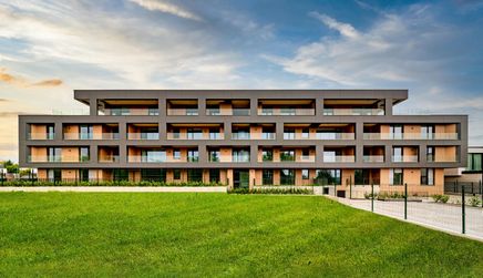 HEBERGER PIPERA EINS