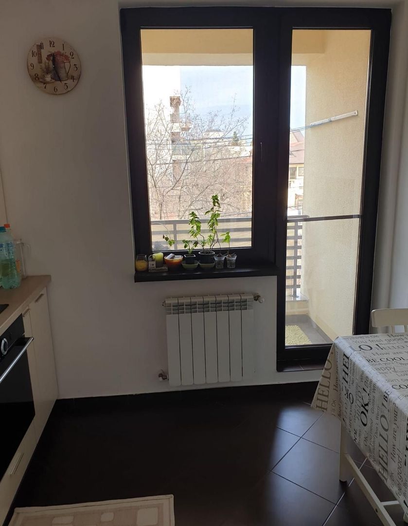 AP. 2 CAMERE 1 MAI, BUCATARIE INCHISA, BLOC NOU, METROU 5 MINUTE - Poză 4