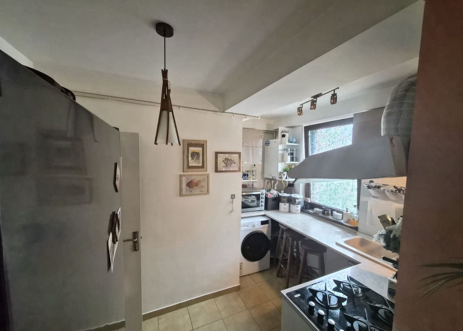 AP. 3CAM. CU LOC DE PARCARE INCLUS. BLOC P+4 / METROU D. LEONIDA! - Poză 1