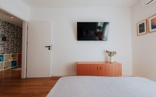 Apartament deosebit cu 4 camere la 5 minute de UMF - Poză 21