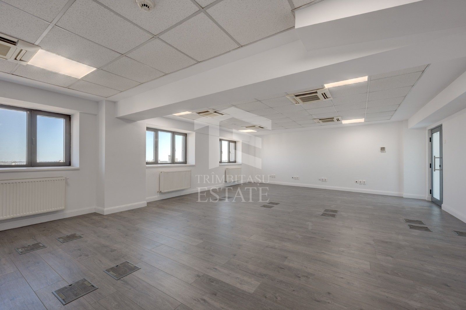 PLOIESTI -ultracentral | Spatii comerciale de inchiriat de la 21mp - Poză 14
