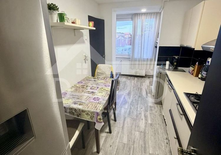 Inchiriez apartament cu 3 camere Poli2 - Poză 6