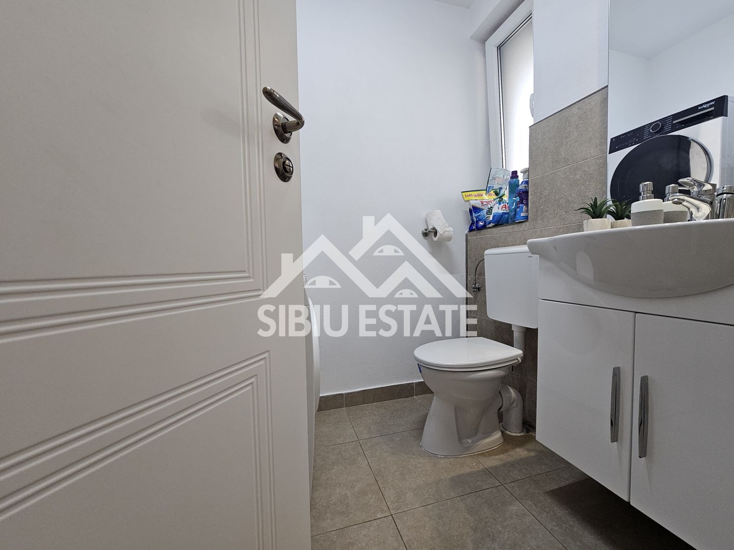 Casa 3 camere, cocheta si economa Sibiu, Selimbar - Poză 9