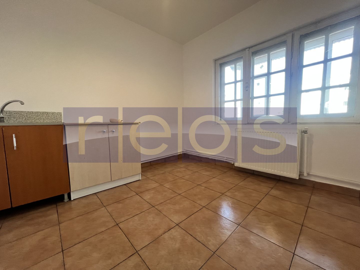 INCHIRIERE VILA | ZONA VITAN | 9 CAMERE - Poză 11