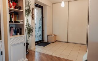 Casa Ideală în Cartier Europa – Locuință sau Afacere - Poză 5