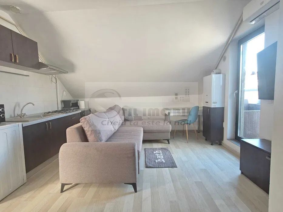 Apartament – Palas / Sf. Lazăr, bloc nou-550 Euro - Poză 2