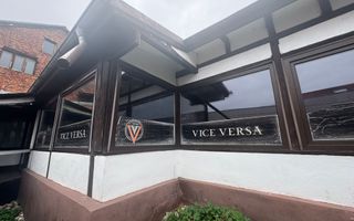 SPATIU COMERCIAL CAMPULUNG ZONA CENTRALA - Poză 5