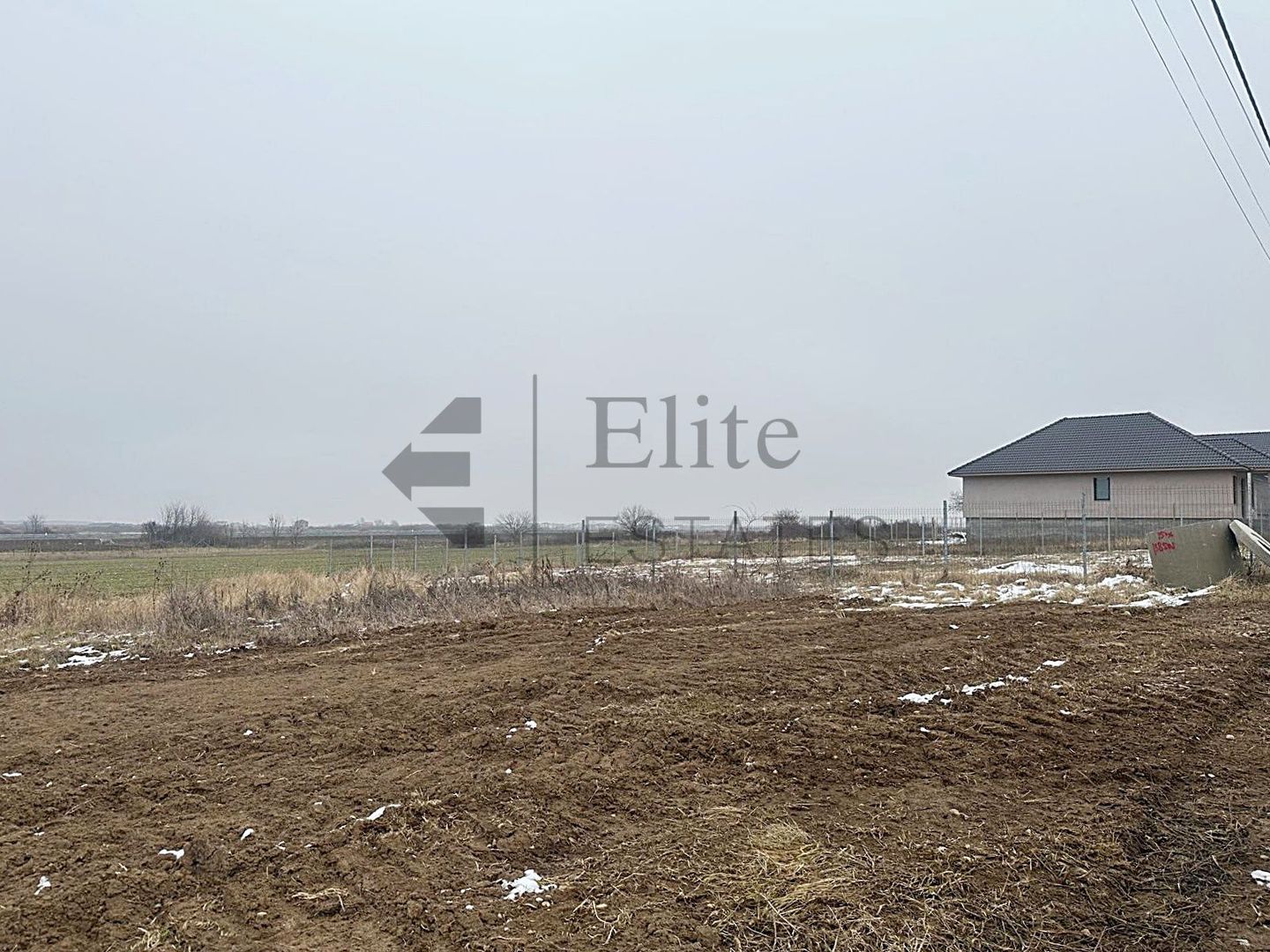 Teren intravilan 600 mp de vânzare in Apateu - Poză 2