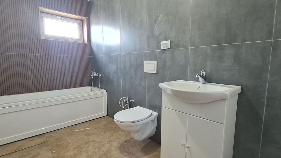 Casa individuala 4 camere finalizata intabulata Cartier Izvor Tarlungeni Brasov - Poză 8