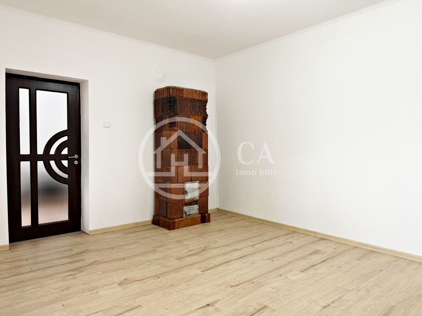 Apartament cu 1 camera la curte comuna de vanzare Ultracentral, Oradea - Poză 5