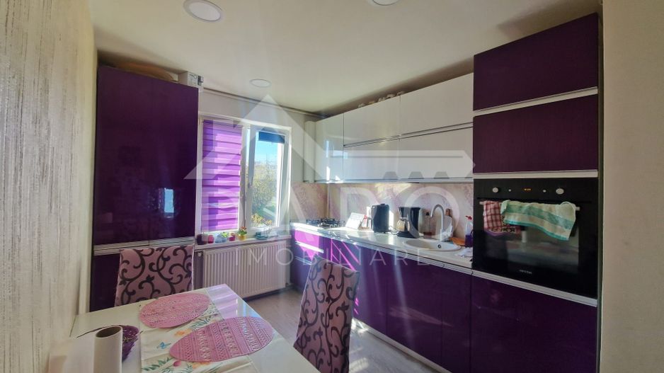 Apartament cu 3 camere in Tudor - Poză 10