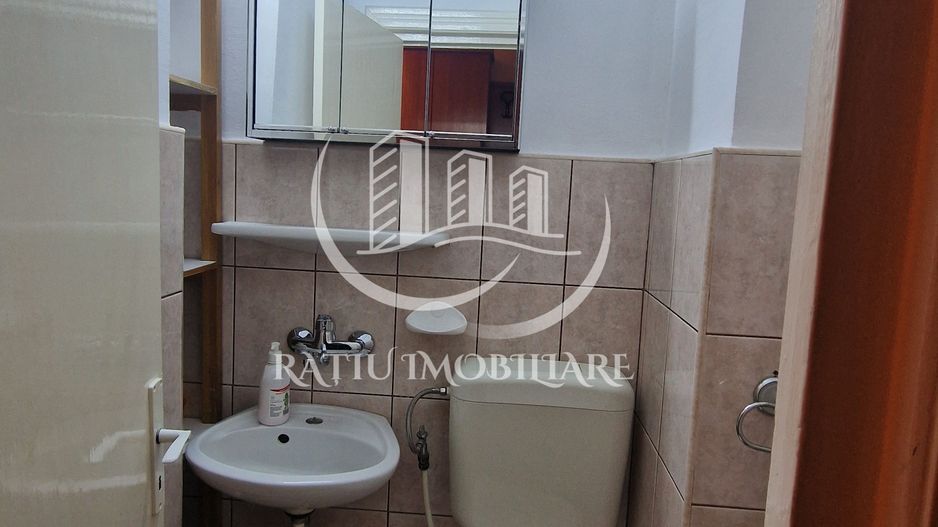 Apartament cu 4 camere | Decebal | Oradea - Poză 10