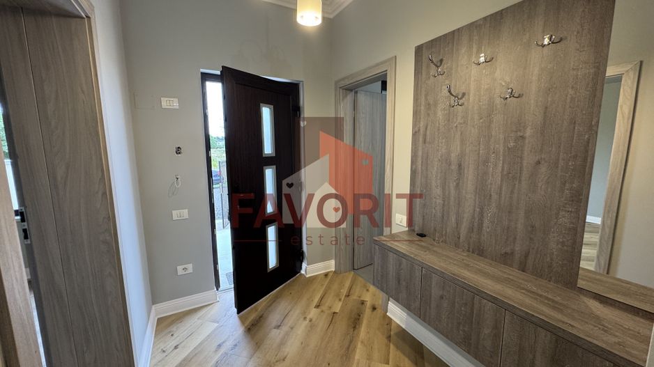 Duplex despartit prin garaj. Zona centrala - langa padure. Mobilat si utilat - Poză 4