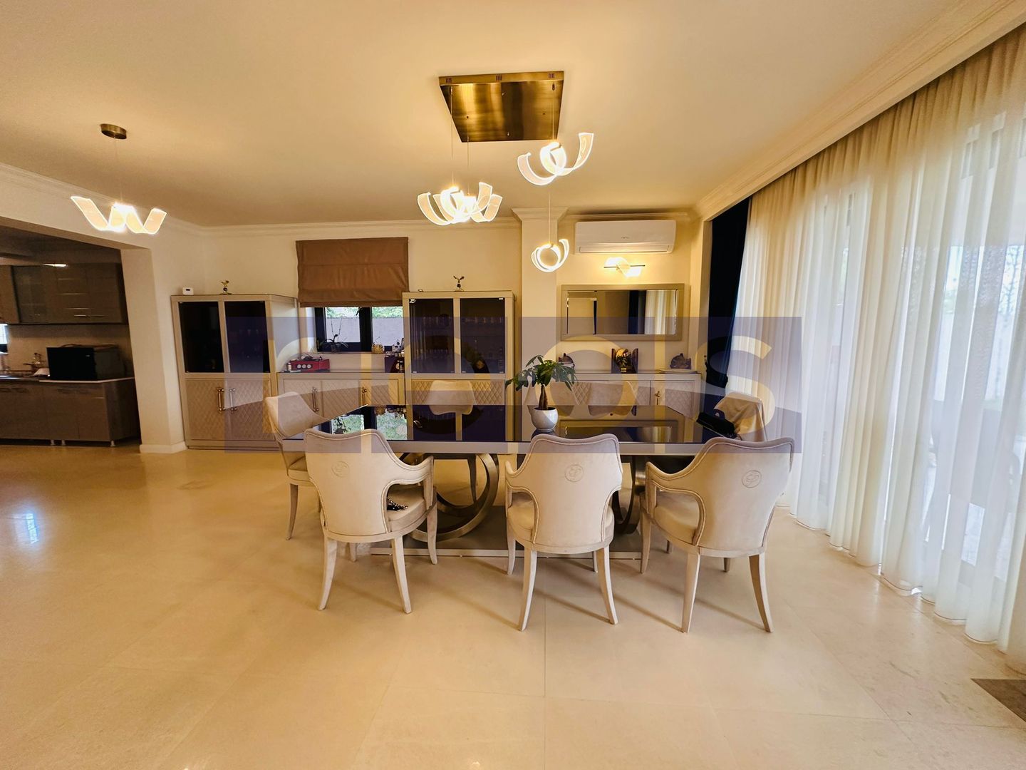 VILA DE LUX | BUFTEA LAC | 8 CAMERE - Poză 11