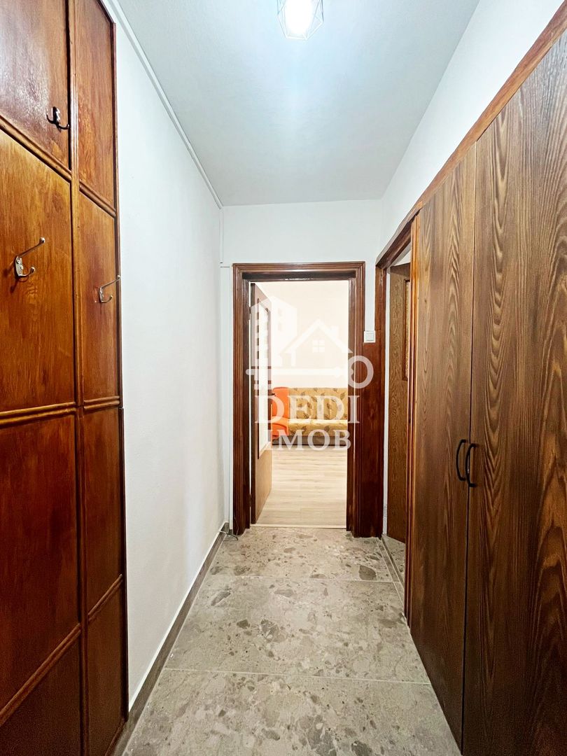 Apartament 2 camere de inchiriat in zona Rogerius, Oradea - Poză 7