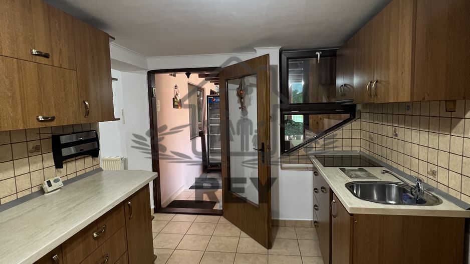 Casă singur în curte de închiriat în Orașul de Jos | Sibiu - Poză 13