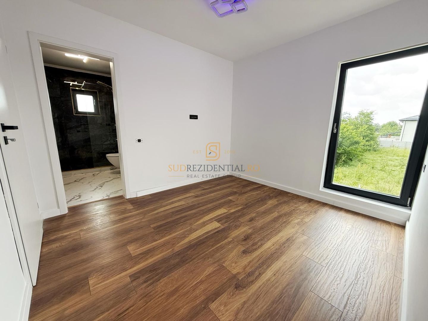 Vila Individuala Moderna / 4 Camere / 3 Bai / Zona centrala - Poză 17
